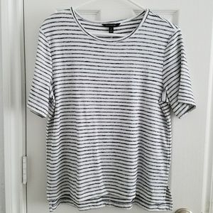 Banana Republic Luxespun T-shirt Medium Petite